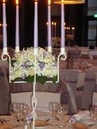 Location chandeliers blanc en forme de coeur